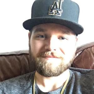 Meet your Posher, Alec